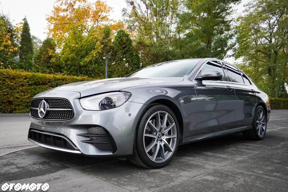 Mercedes-Benz Klasa E 220 d 9G-TRONIC - 17