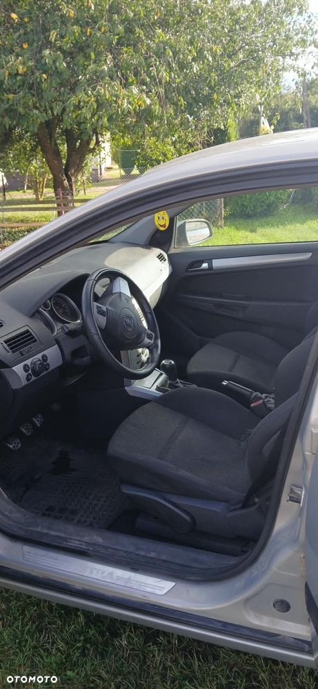 Opel Astra 2006 photo 3