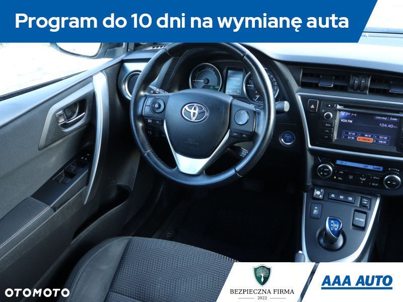 Toyota Auris - 8