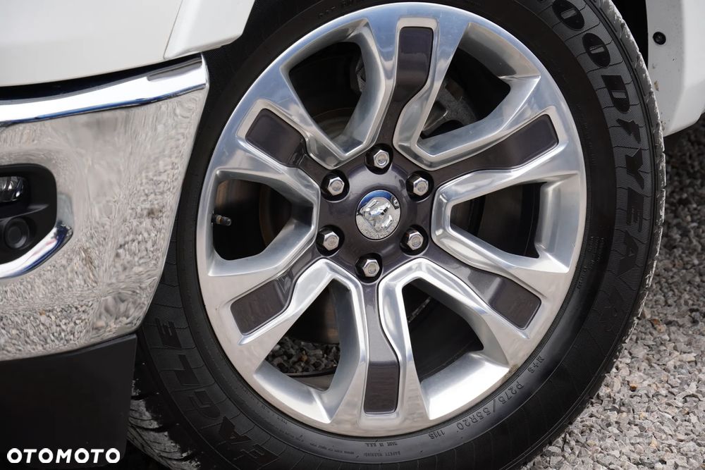 RAM 1500 5.7 Crew Cab Longhorn - 39