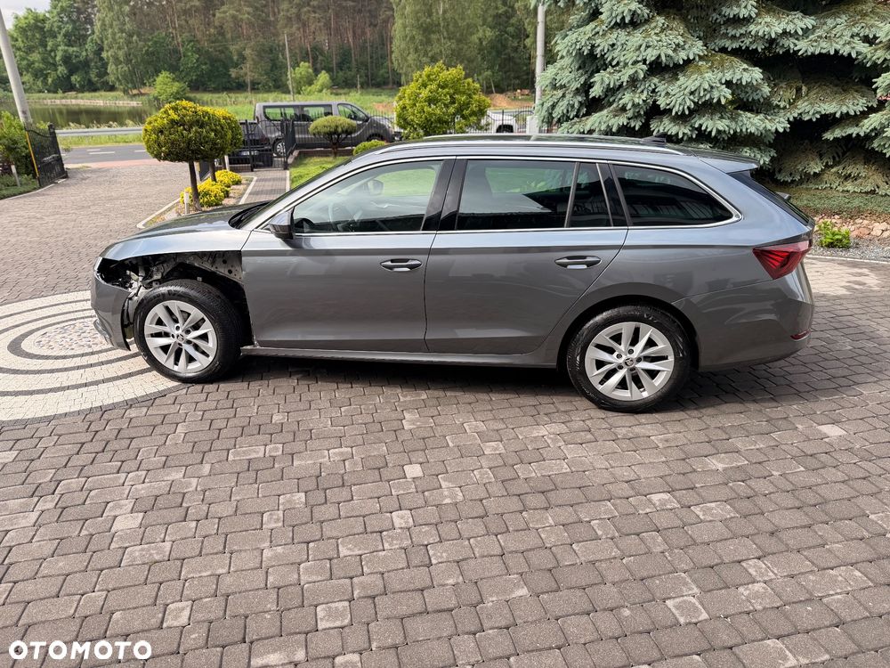 Skoda Octavia 2.0 TDI DSG Edition - 6
