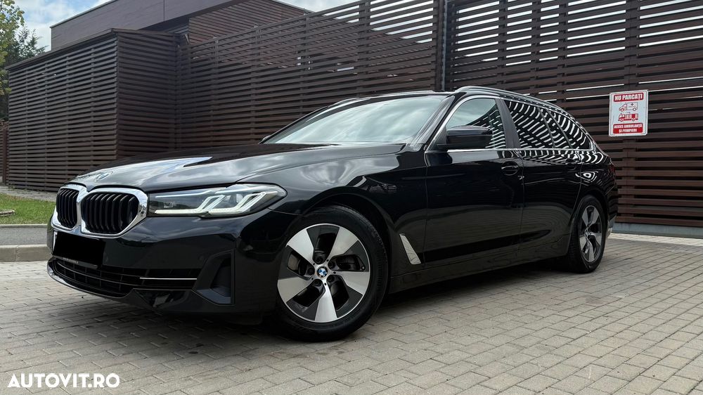 BMW Seria 5 520d xDrive Aut. Sport Line - 1