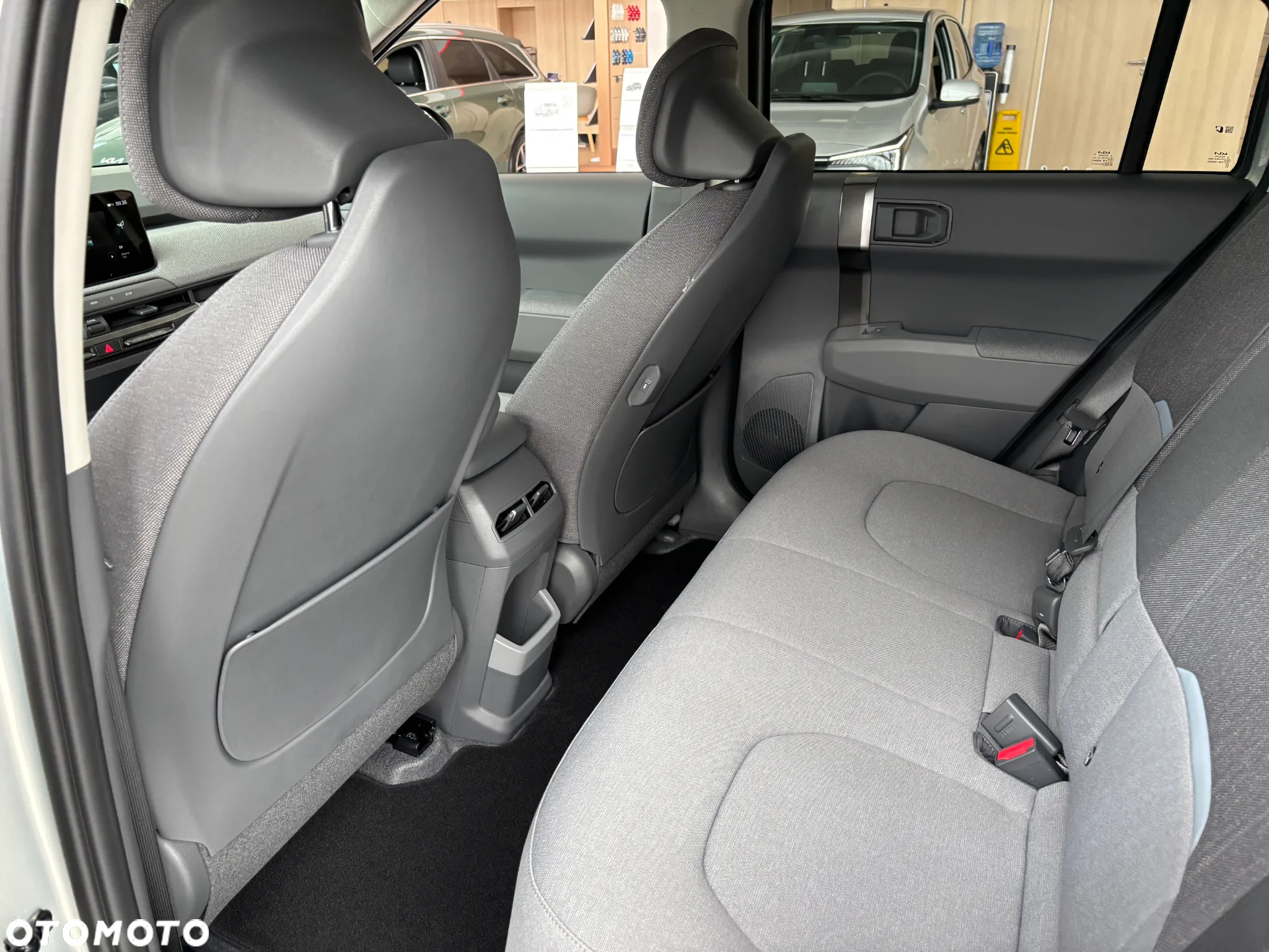 Kia EV3 58.3kWh Earth - 18