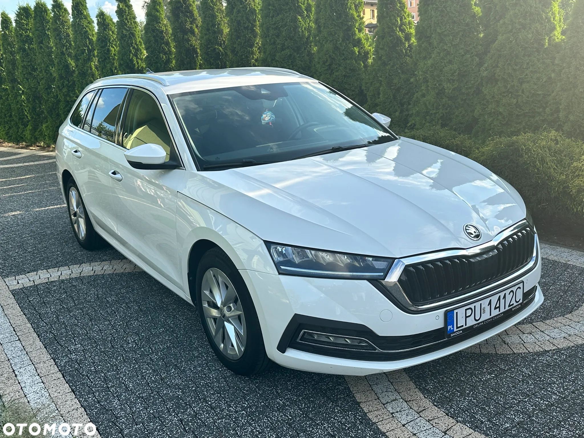 Skoda Octavia 2.0 TDI DSG Style - 2