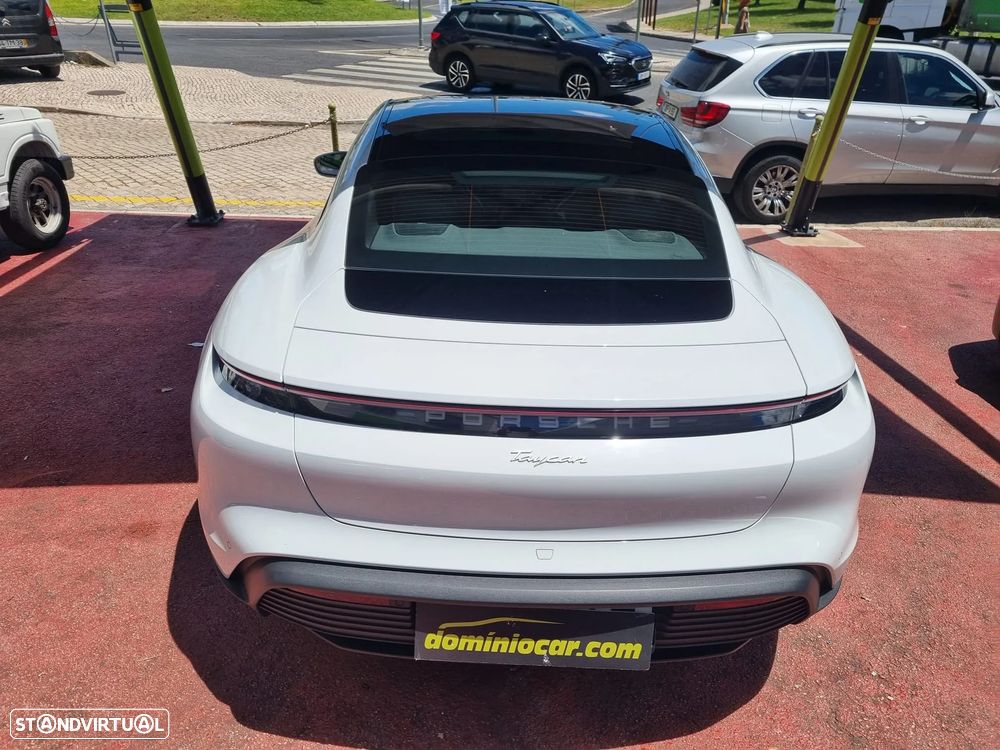 Porsche Taycan Standard - 11