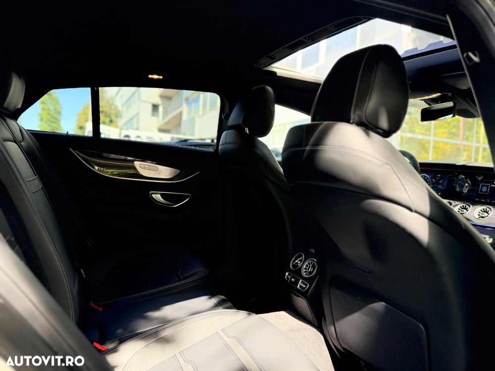 Mercedes-Benz AMG GT 4-door Coupe 63 4Matic+ - 15