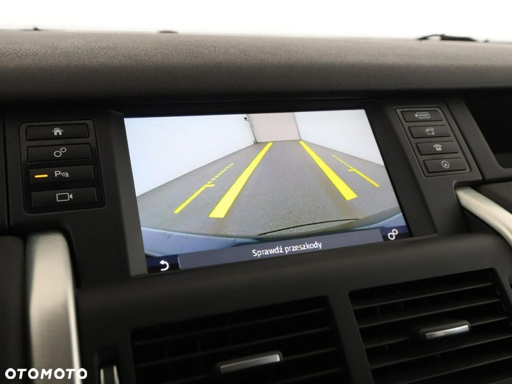 Land Rover Discovery Sport 2.0 TD4 Pure - 24