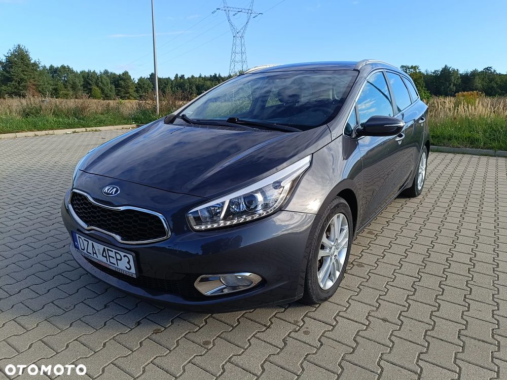 Kia Ceed - 1