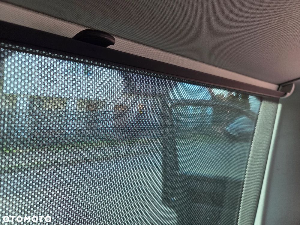 Volkswagen Caravelle 2.0 TDI L2 Comfortline - 29