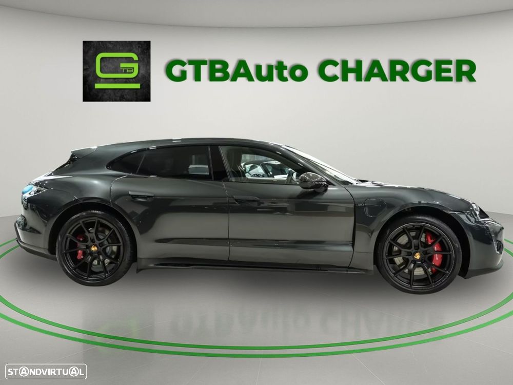 Porsche Taycan Sport Turismo - 5