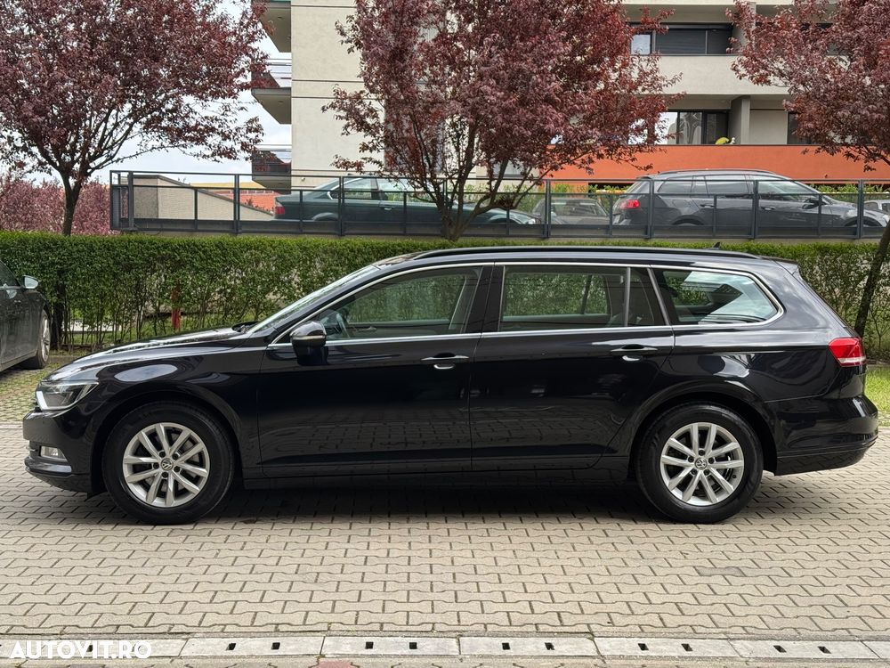 Volkswagen Passat 2.0 TDI (BlueMotion Technology) Highline - 14