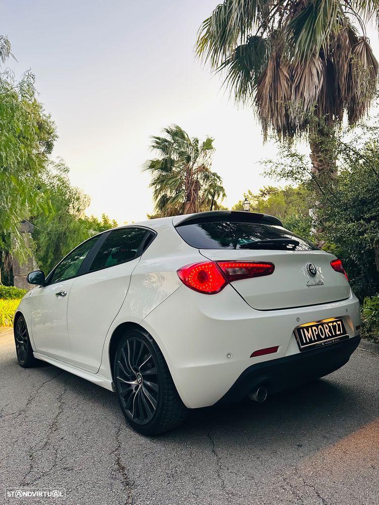 Alfa Romeo Giulietta 1.6 JTDm Sprint Speciale J18 - 16