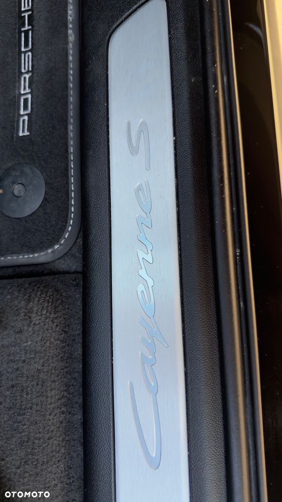 Porsche Cayenne S Tiptronic S - 34