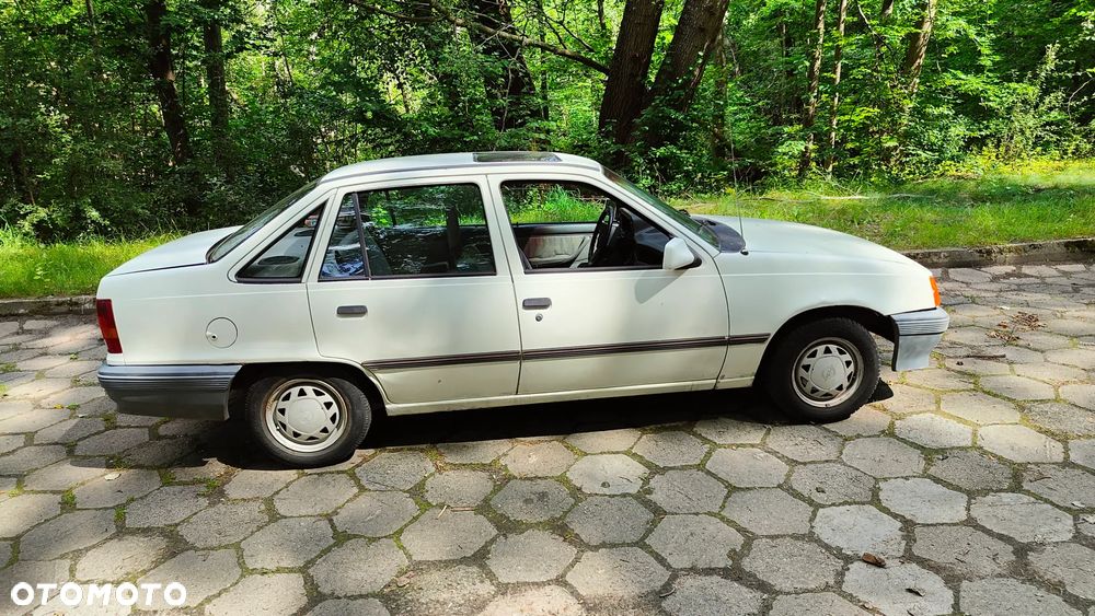 Opel Kadett - 1