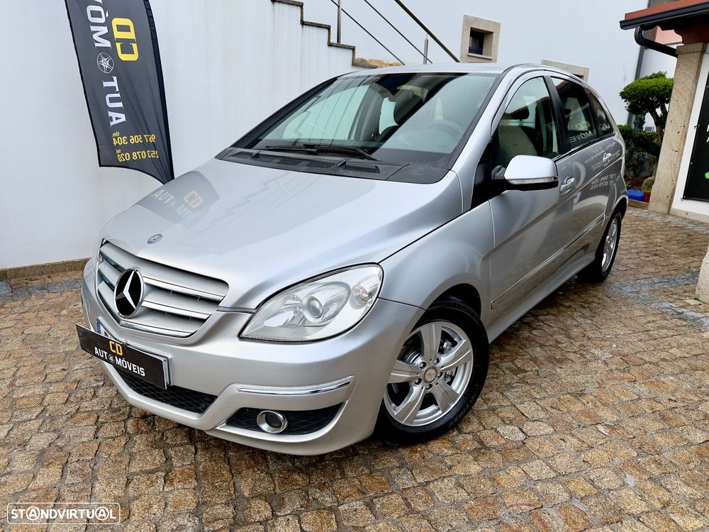 Mercedes-Benz B 180 CDI - 9