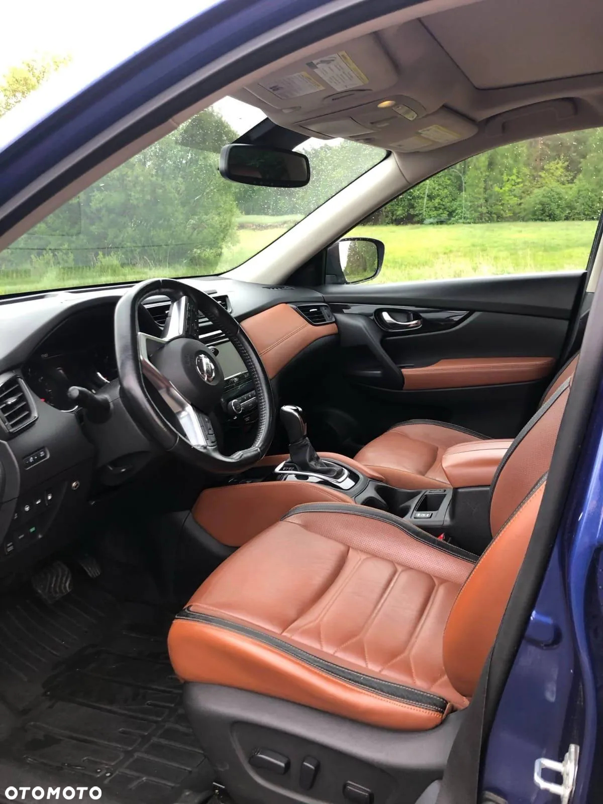 Nissan Rogue - 11
