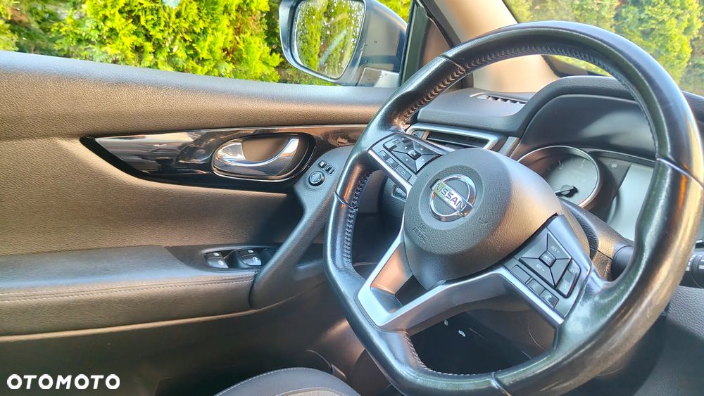 Nissan Qashqai 1.7 dCi ALL-MODE 4x4i N-CONNECTA - 33