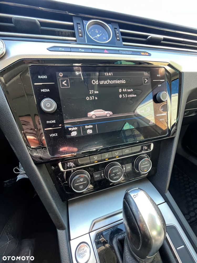 Volkswagen Passat 1.6 TDI SCR DSG Comfortline - 14