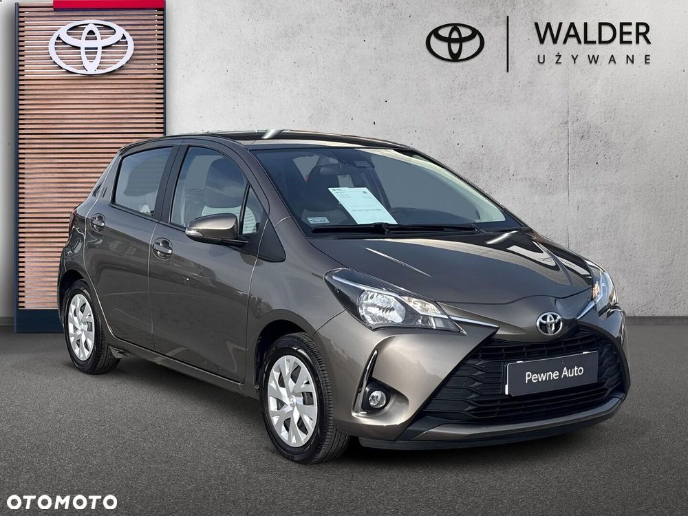 Toyota Yaris 1.5 Premium - 7