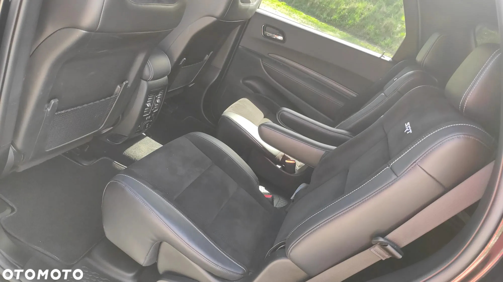 Dodge Durango 6.4 SRT - 11