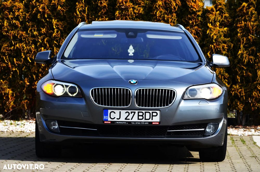 BMW Seria 5 520d Aut. Luxury Line - 4