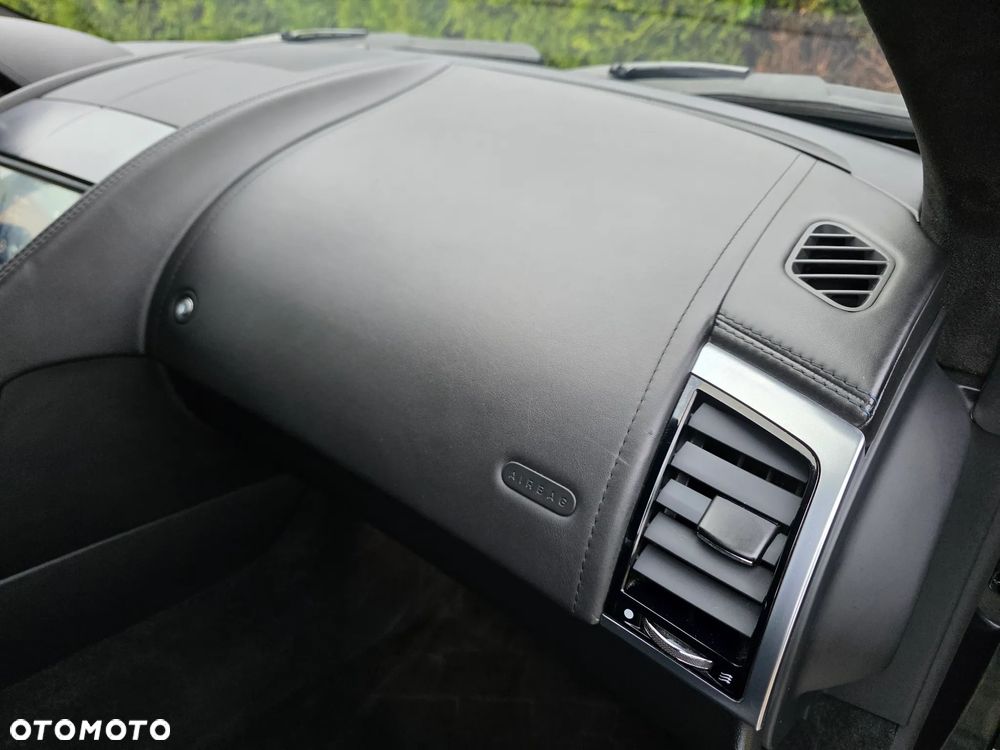 Jaguar F-Type P300 R-Dynamic - 20