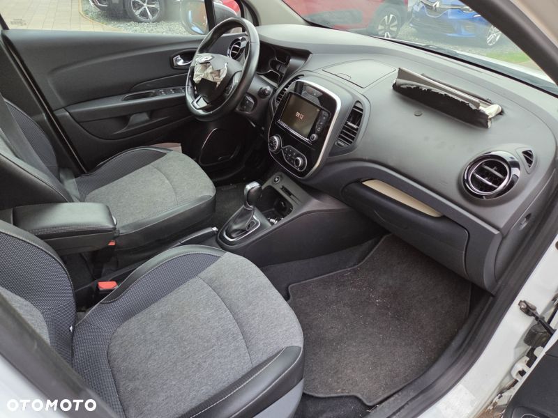Renault Captur (ENERGY) dCi 90 EDC BOSE EDITION - 27