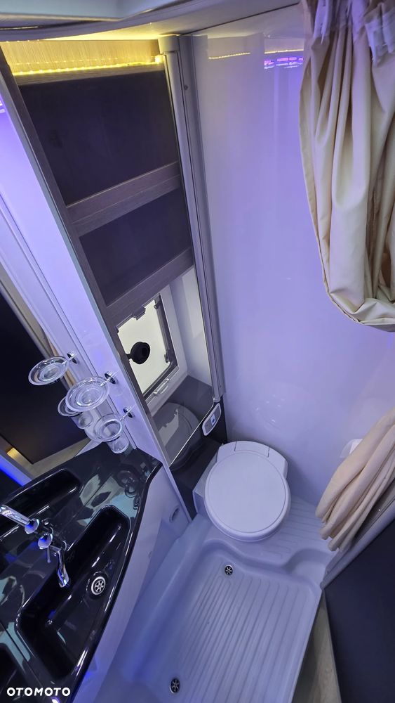 Challenger TRIGANO FD4 - 6