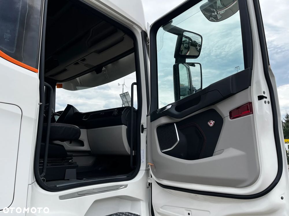 Scania V8 580 SPROWADZONA Z FRANCJI SERWISOWANA HYDRAULIKA FULL OPCJA STAN IDEALNY !!!! - 22