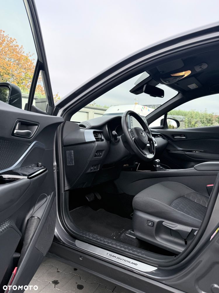 Toyota C-HR - 6