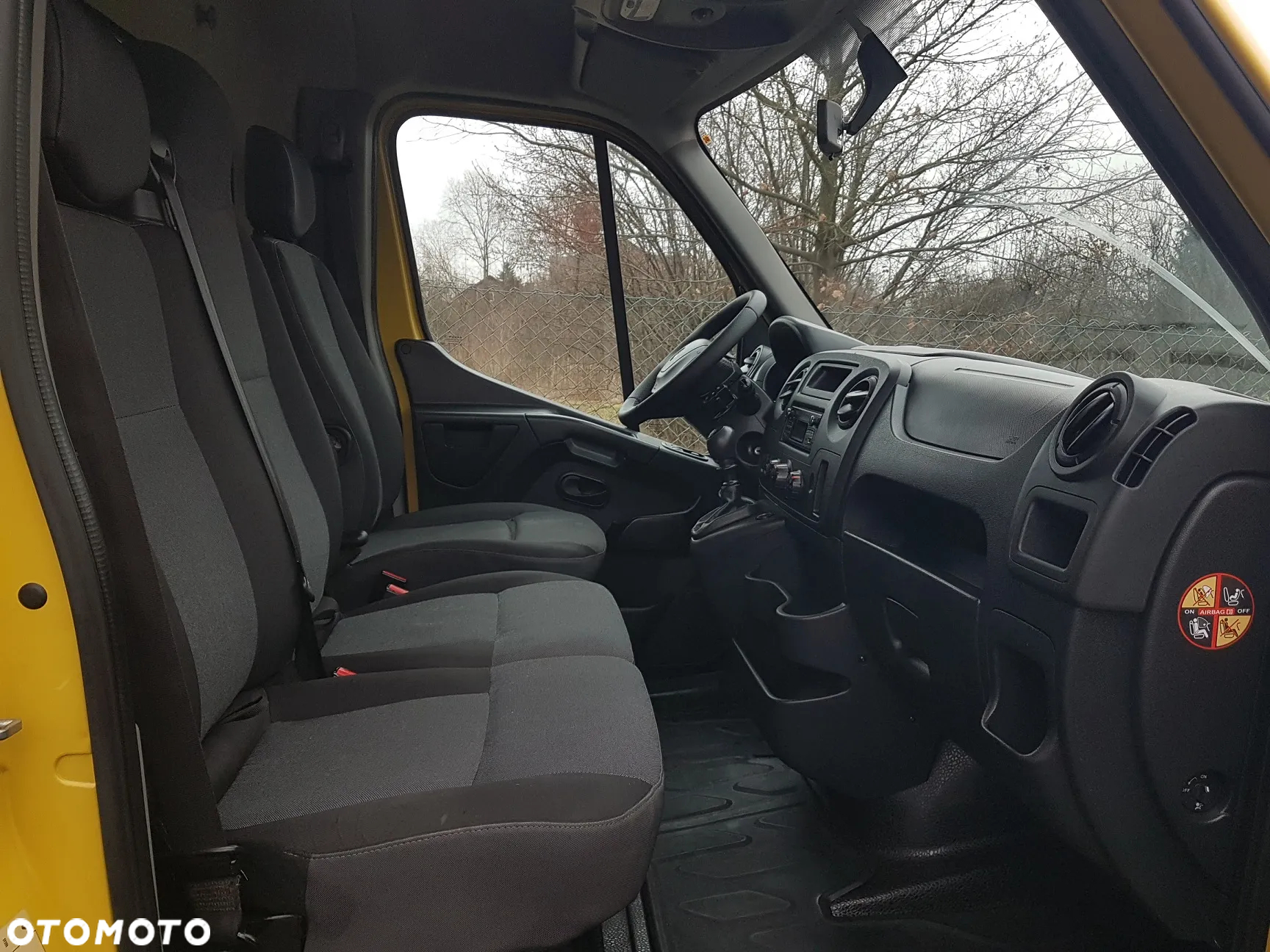 Renault MASTER KONTENER 8EP 4,21x2,23x2,22 KLIMA MANUAL KRAJOWY 6-BIEGÓW - 21