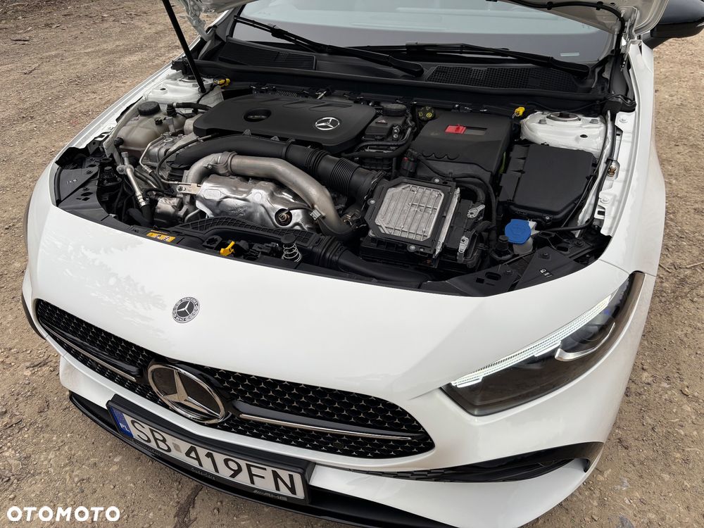Mercedes-Benz Klasa A 220 4-Matic AMG Line 7G-DCT - 17