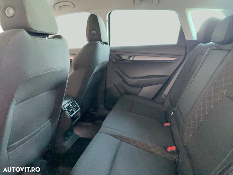 Skoda Karoq 1.5 TSI DSG Sportline - 12
