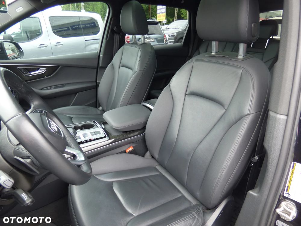 Audi Q7 - 18