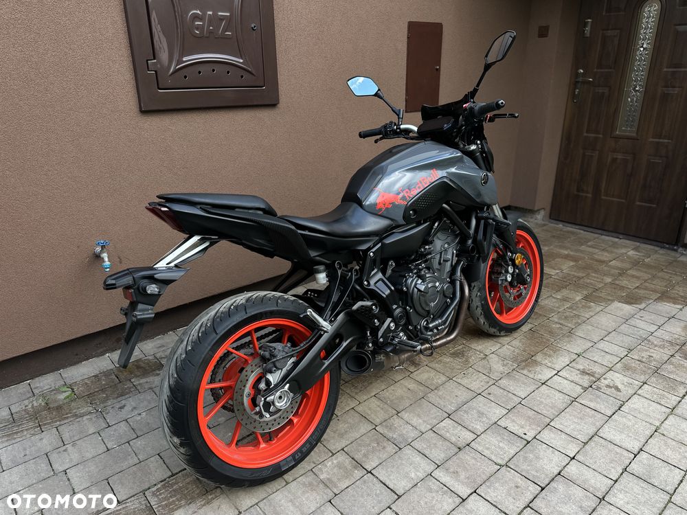 Yamaha MT - 3