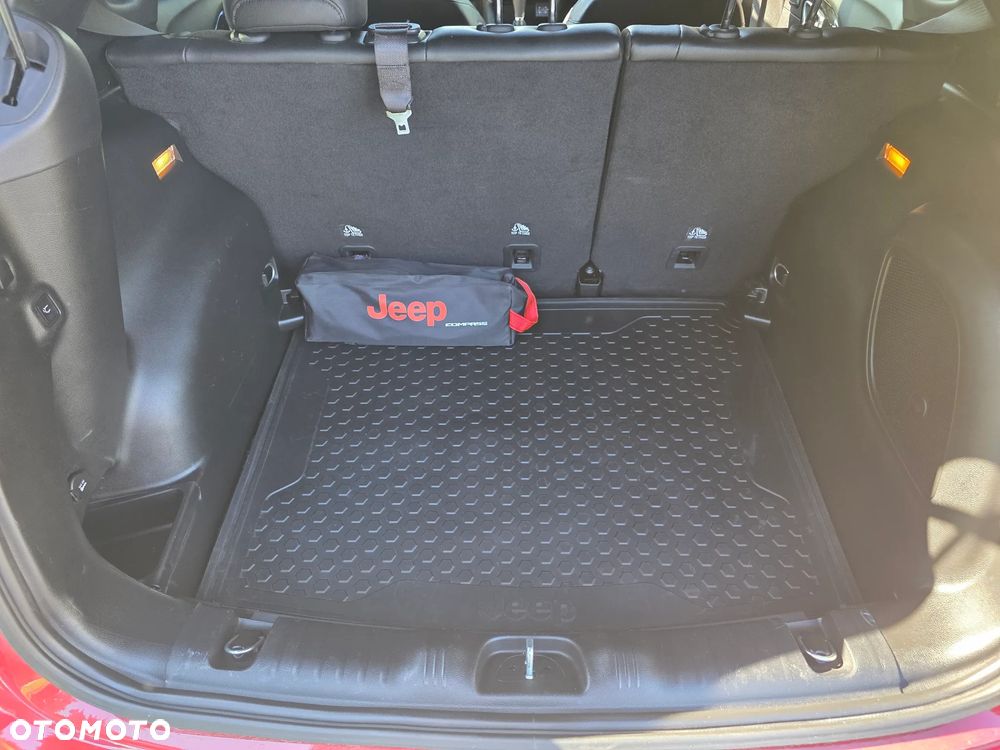 Jeep Compass - 18