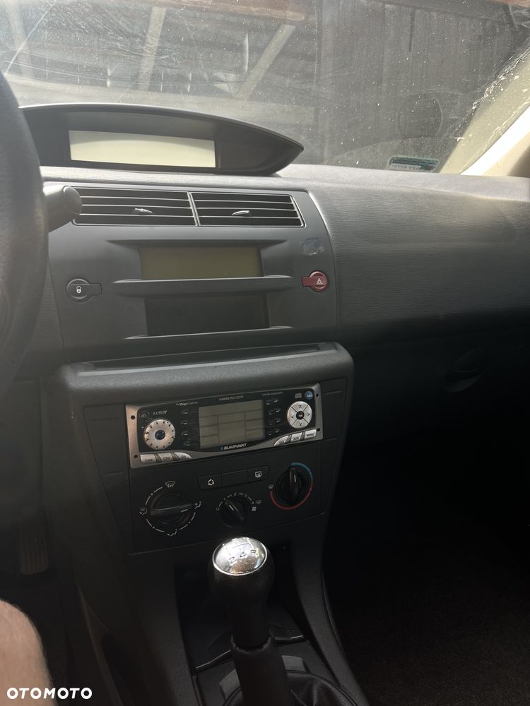 Citroën C4 - 15