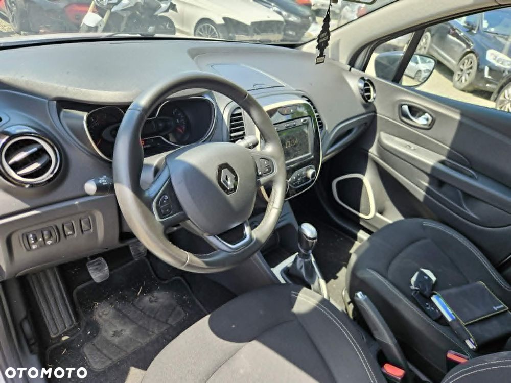 Renault Captur - 4