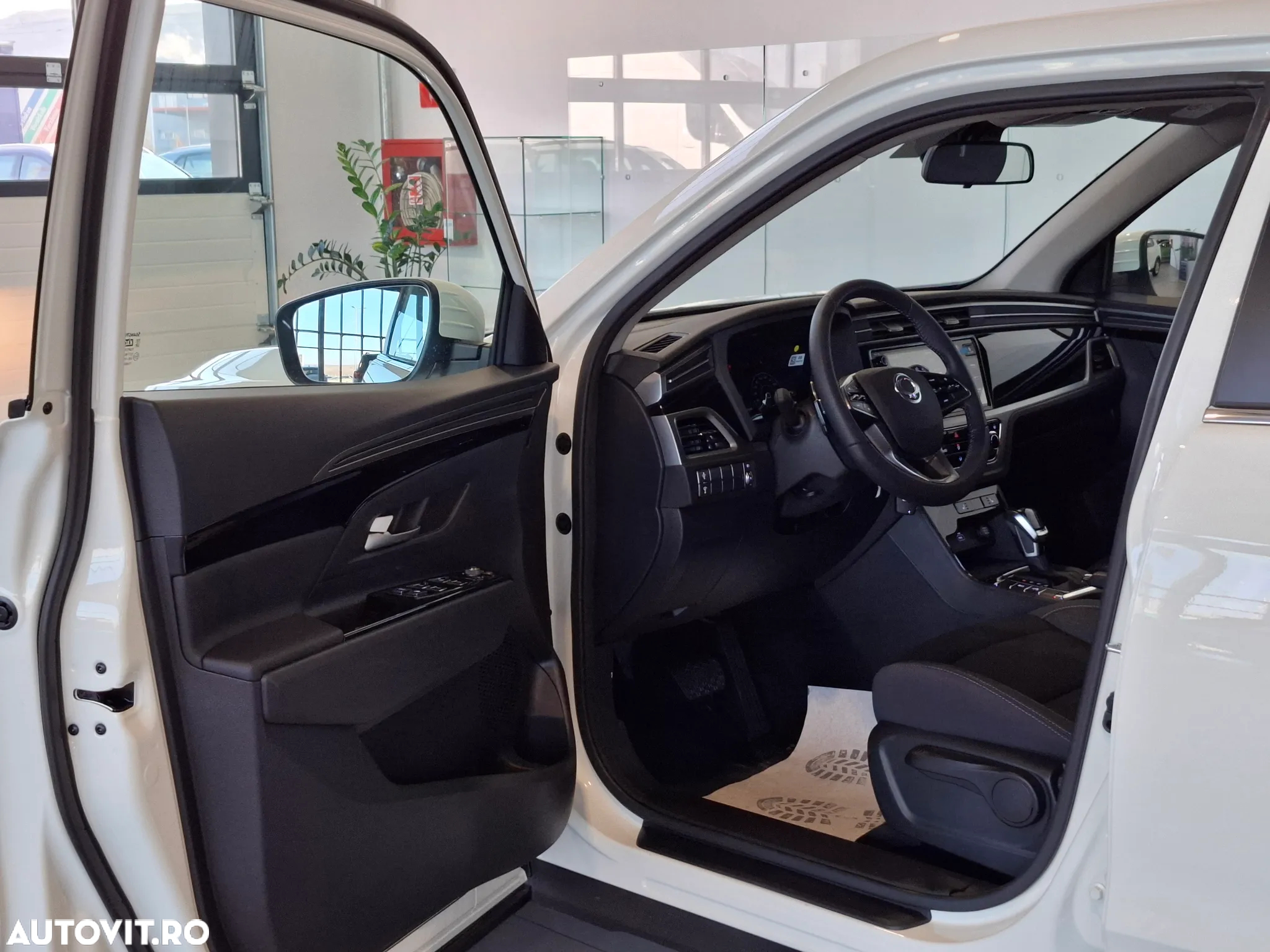 SsangYong Korando - 8