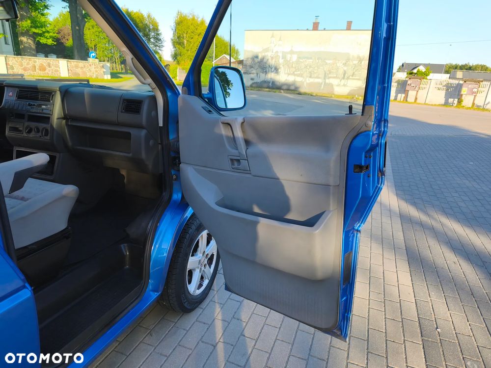 Volkswagen Transporter Mixt - 18