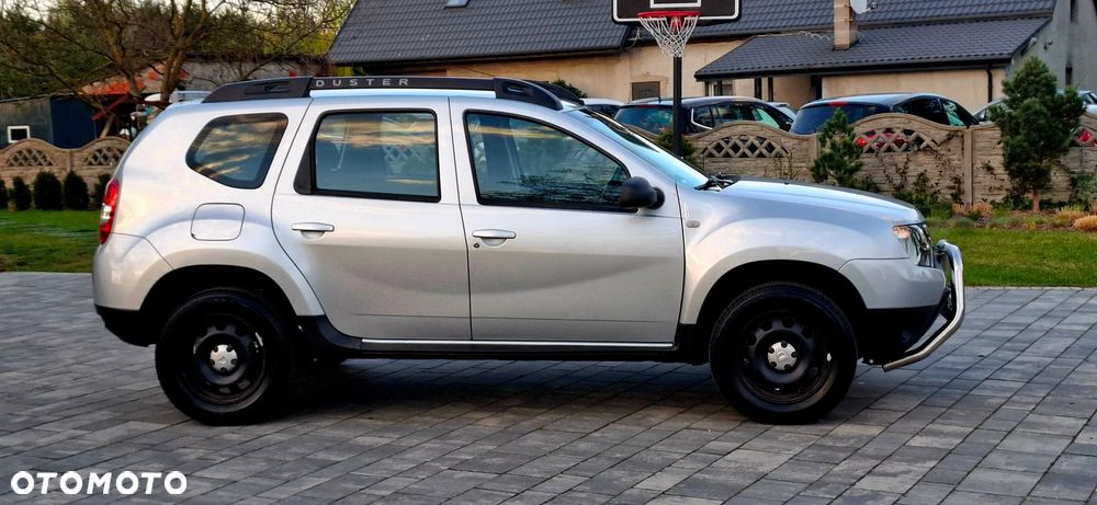 Dacia Duster 1.6 16V 105 4x2 Essentiel - 6