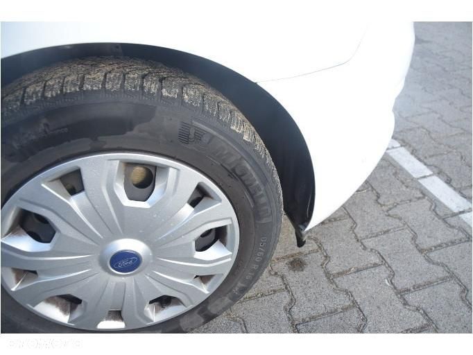 Ford Transit Connect - 33