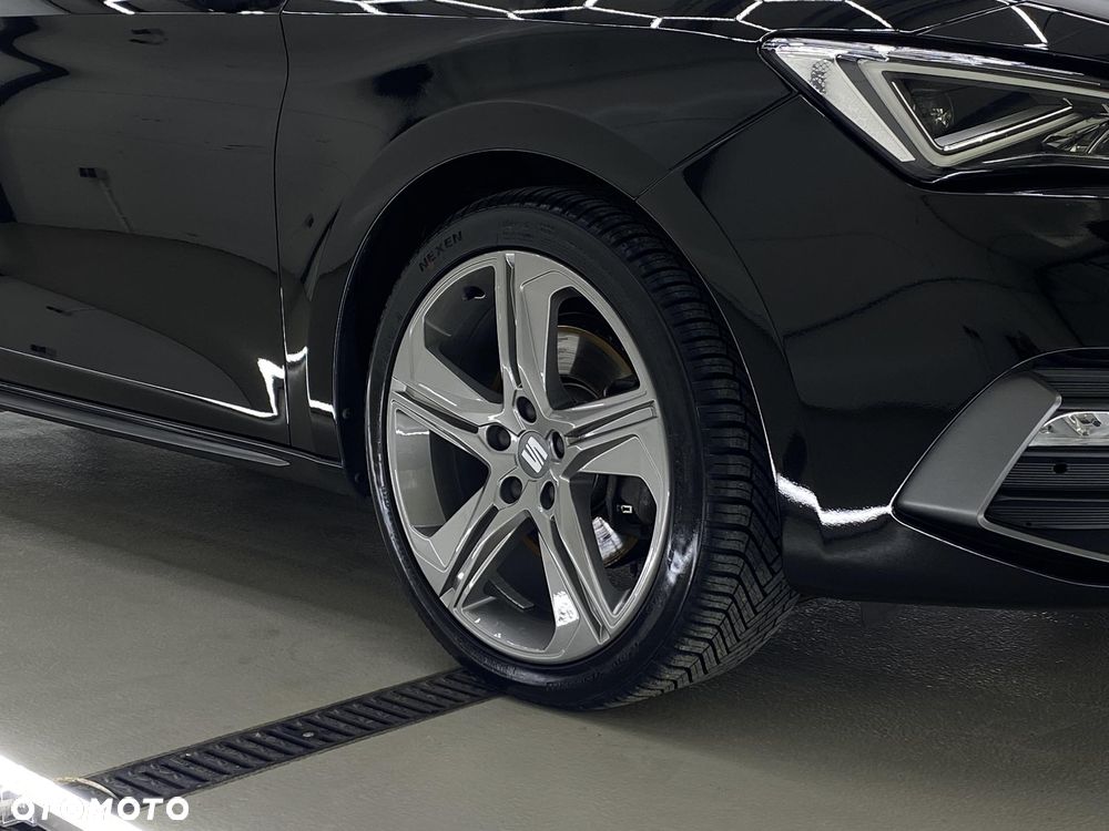 Seat Leon 2.0 TDI DSG FR - 11