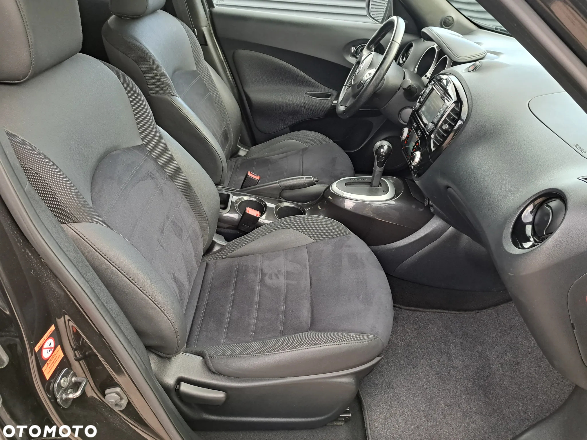 Nissan Juke 1.6 CVT Ministry of Sound - 10