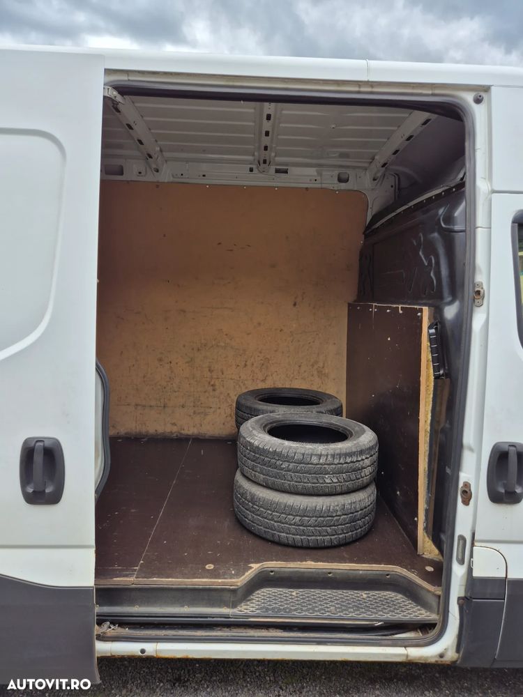 Iveco DAILY35S13V - 4