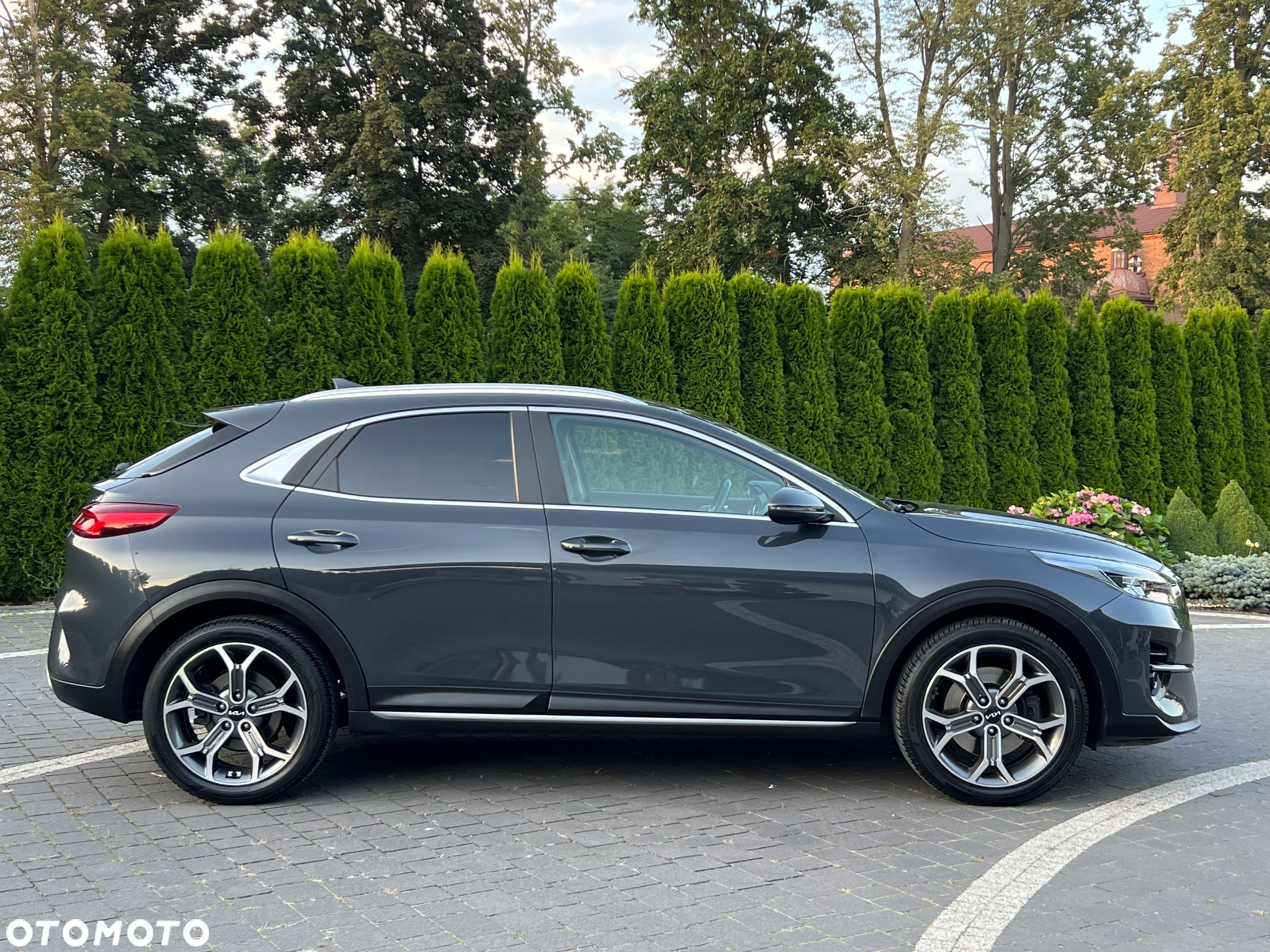 Kia XCeed - 4