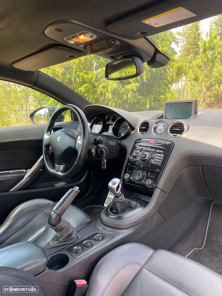 Peugeot RCZ 1.6 THP - 11