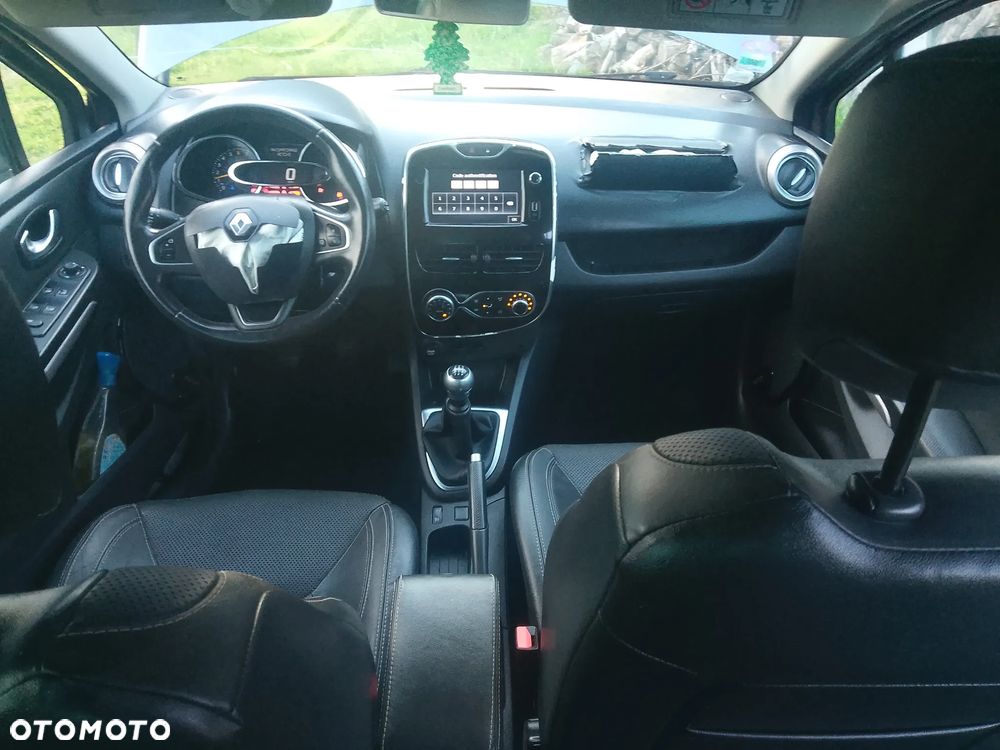 Renault Clio 0.9 TCe Techno Feel - 16