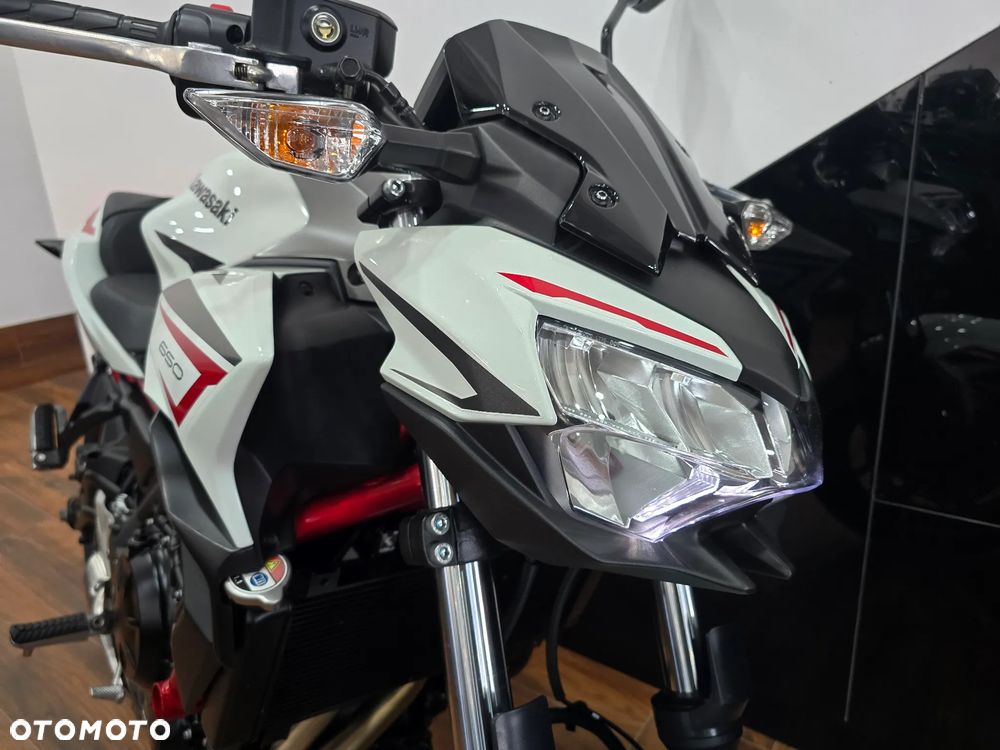 Kawasaki Z 650 - 24