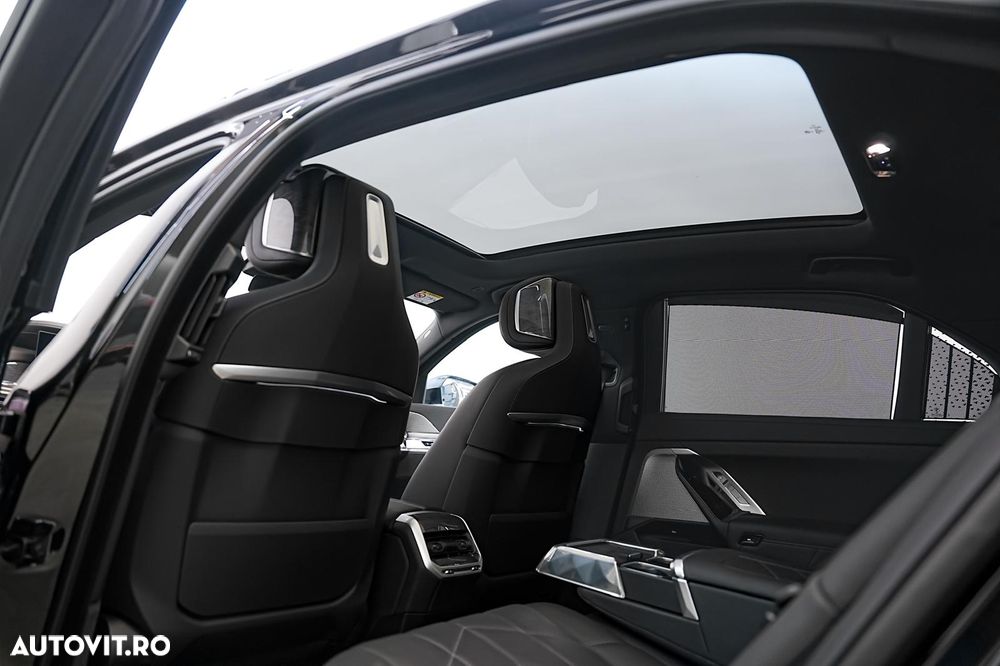 BMW Seria 7 - 13